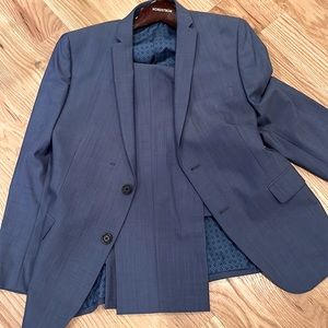 Blue boys Tallia suit
